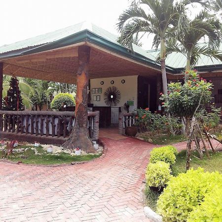 Coco Grove Nature Resort And Spa Cebu Extérieur photo